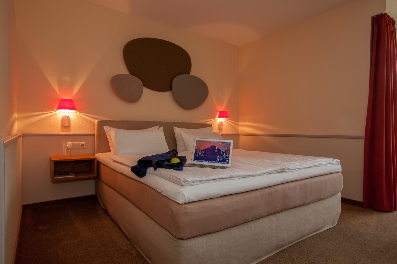 Landhotel Broda Neubrandenburg Exterior photo
